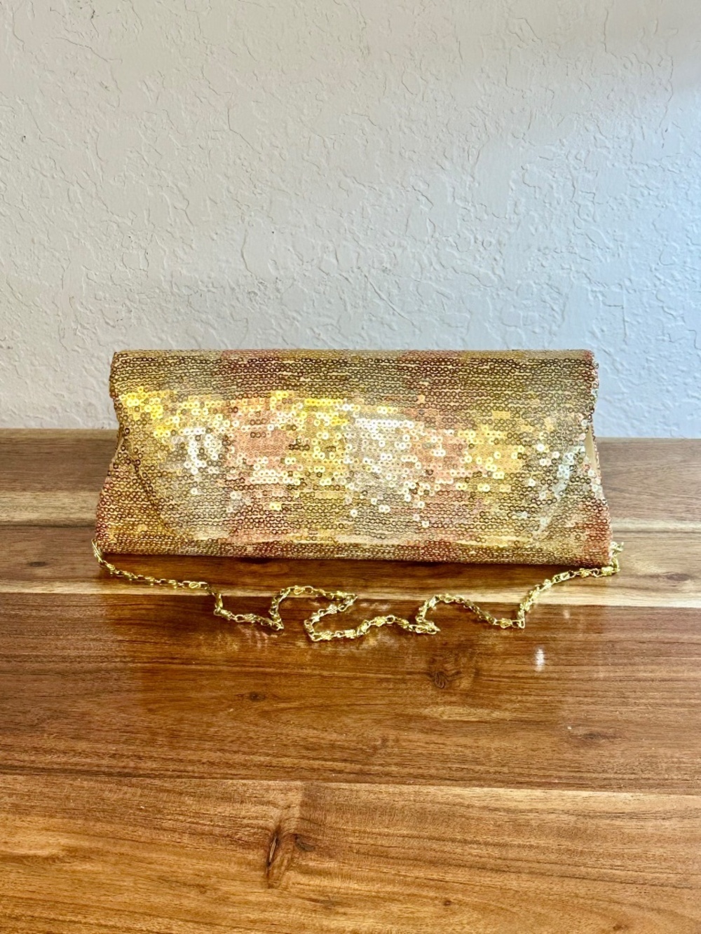 Jessica McClintock Gold Sequin Small Evening Bag - Picture 2 of 10